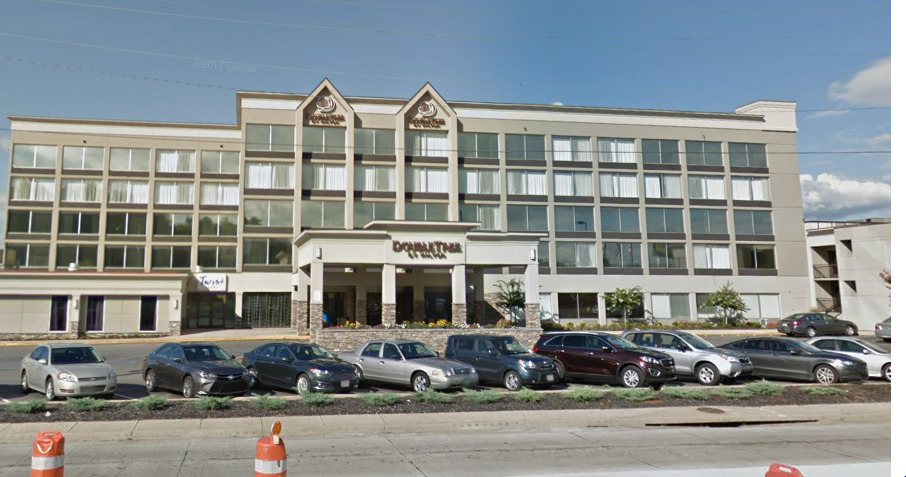Doubletree By Hilton Decatur Riverfront Bagian luar foto